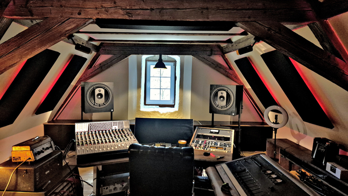 mcclxxii studio auf Burg Schaubeck